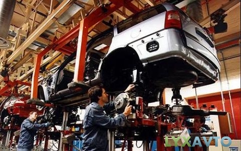 Падение спроса на автомобили в 2014 году