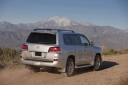 Lexus LX 570 2014 (Лексус ЛХ 570) получает долгожданное обновление.