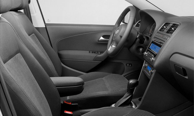 Интерьер Volkswagen Polo sedan 2014 фото