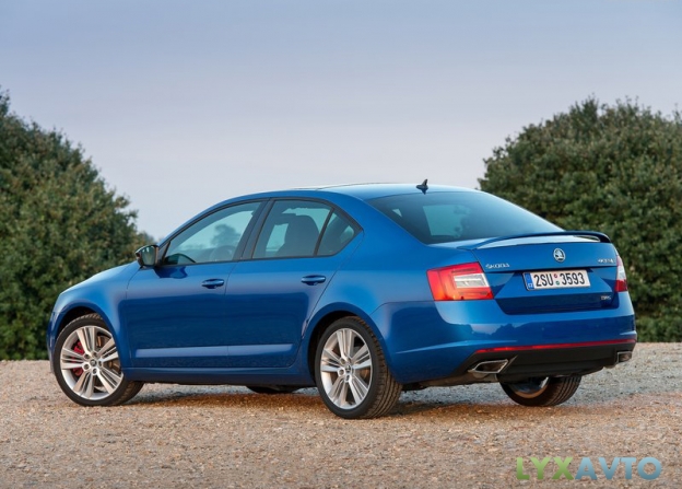 Новая Skoda Octavia RS 2014 фотографии