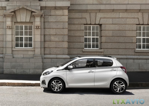 Peugeot 108 2014 2015 фото сбоку