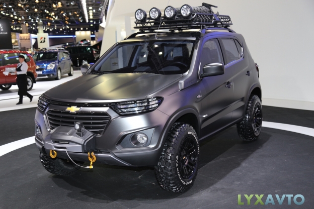 Новая Chevrolet Niva 2015 фото на выставке