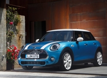 Mini Cooper 5-door 2015 2016 - первый в своем роде