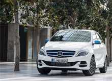 Mercedes-Benz B-Class - хетчбек или компактный минивен?