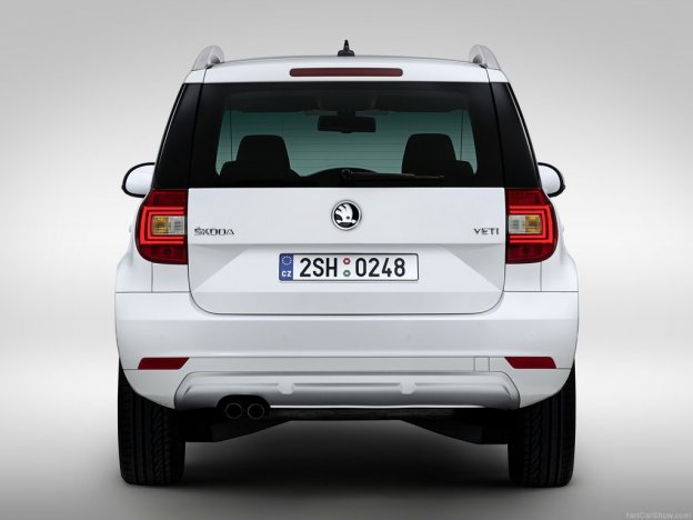 Задняя часть Skoda Yeti 2016 года