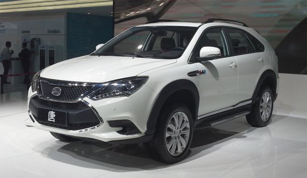 Фото нового BYD Tang 2015-2016 года