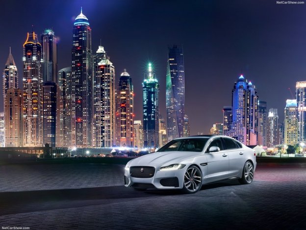 Jaguar XF 2 2015-2016: новое поколение британского седана