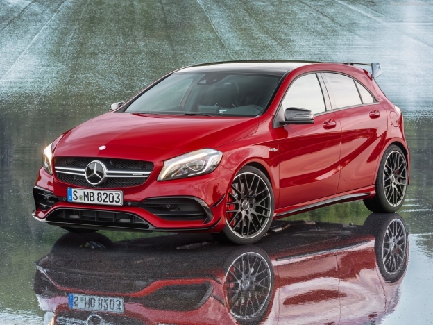 Фото Mercedes A45 AMG 2016 2017 года