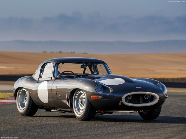 Фото Jaguar E-Type Lightweight 2016-2017 года