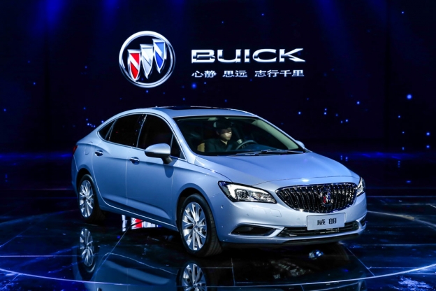 Фото Buick Verano 2016-2017 года