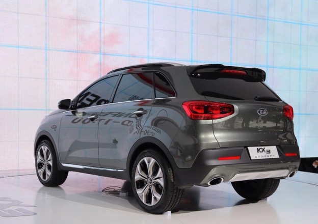 Фото Kia KX3 2016-2017 сзади